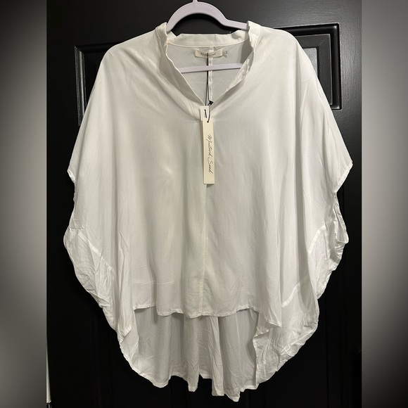 Tops - NWT Mustard Seed Top S